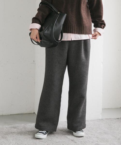 URBAN RESEARCH DOORS(アーバンリサーチドアーズ)の「『仁村紗和さん着用』『UR TECH』完声/暖タックイージーパンツ(その他パンツ・レディース・グレー系その他/チャコールグレー・SMALL/MEDIUM/LARGE)」の20枚目の写真