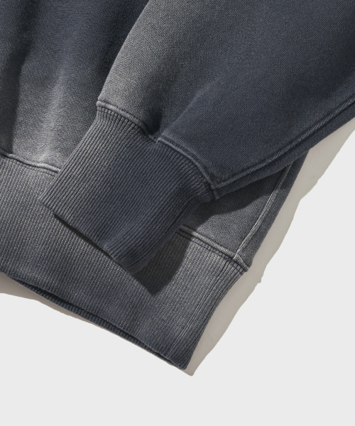OUTSTANDING(アウトスタンディング)の「V.S.C SWEAT(MONTANA)_CHARCOAL(スウェット・メンズ・その他・SMALL/MEDIUM/LARGE)」の5枚目の写真