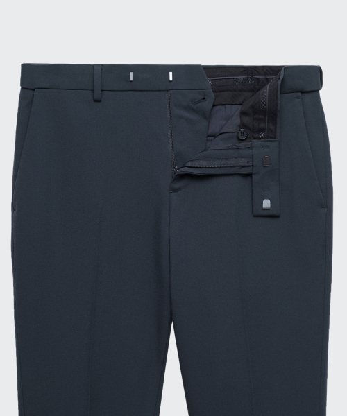 MUSINSA STANDARD（ムシンサスタンダード）の「テーパード隠しバンディングクロップドスラックス[ブルーグレー]（スラックス・メンズ・その他・38/42/36/34/32/30/31/33/26/27/28/29）」の3枚目の写真