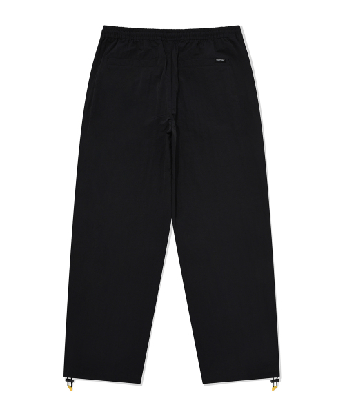 Wacky WiLLy(ワッキーウィリー)の「化繊パラシュートパンツ ブラック(その他パンツ・レディース・その他・SMALL/MEDIUM/LARGE/X-LARGE)」の3枚目の写真
