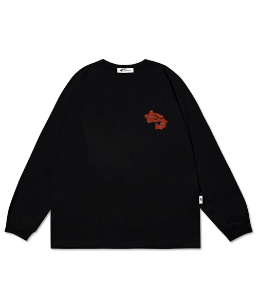 ESCAPEFROM（エスケープフロム）の「イニシャルマッププリントロングスリーブ [5カラー]（Tシャツ/カットソー・レディース・ホワイト/ブラック/ネイビー/ブラウン/ブラック×ホワイト・MEDIUM/LARGE/SMALL）」の6枚目の写真
