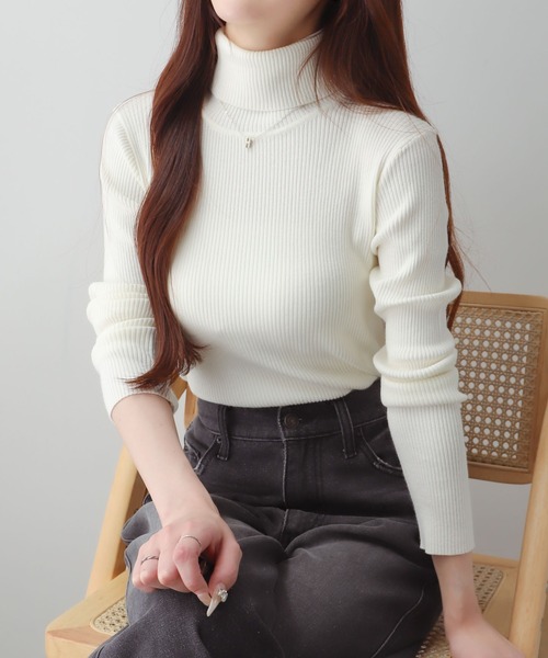 WEGO(ウィゴー)の「WEGO/リブタートルニット(ニット/セーター・レディース・ホワイト/レッド/ブラック・MEDIUM/SMALL)」の20枚目の写真