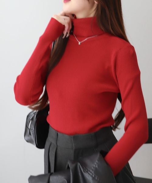 WEGO(ウィゴー)の「WEGO/リブタートルニット(ニット/セーター・レディース・ホワイト/レッド/ブラック・MEDIUM/SMALL)」の5枚目の写真
