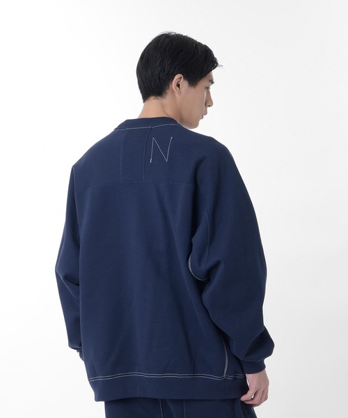 NEW BALANCE(ニューバランス)の「1000 スウェットクルーオーバーサイズフィット(スウェット・メンズ・ブラック/オフホワイト/グレー/ネイビー・SMALL/MEDIUM/X-LARGE/LARGE)」の7枚目の写真