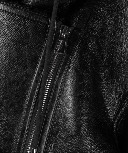 me+em select（ミームセレクト）の「【 ２color 】ヴィンテージレザーフーディボアムートンジャケット ／ vintage leather hoodie boa mouton jacket　※※（ムートンコート・レディース・ブラウン/ブラック・FREE）」の4枚目の写真