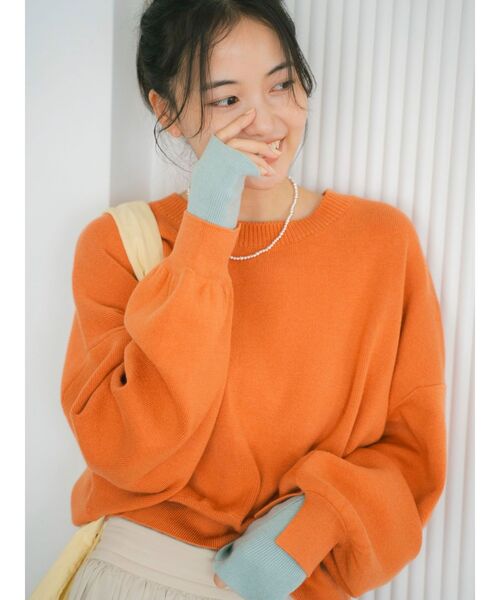 Ungrid(アングリッド)の「コットン混ショートルーズニット(ニット/セーター・レディース・オレンジ/イエロー/ライトグレー/ブラウン・FREE)」の7枚目の写真
