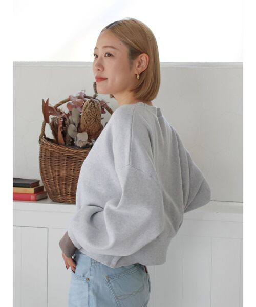 Ungrid(アングリッド)の「コットン混ショートルーズニット(ニット/セーター・レディース・オレンジ/イエロー/ライトグレー/ブラウン・FREE)」の12枚目の写真