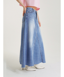 UNKNOWN PLANET（アンノウンプラネット）の「フレアデニムロングスカートブルー（スカート）」