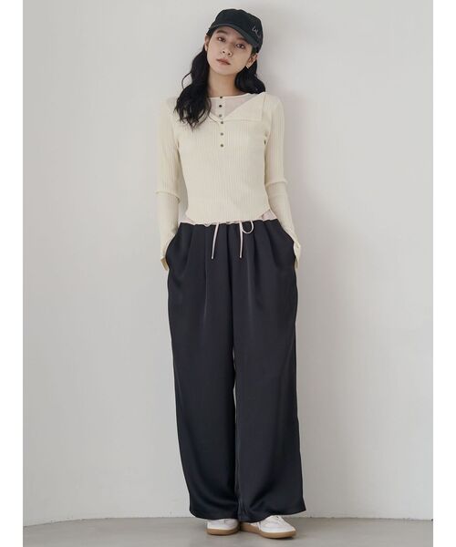 LAGUNAMOON（ラグナムーン）の「ウエストドロストサテンパンツ（その他パンツ・レディース・ブラック/ブラウン・MEDIUM/SMALL）」の10枚目の写真