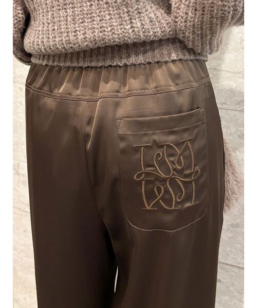 LAGUNAMOON（ラグナムーン）の「ウエストドロストサテンパンツ（その他パンツ・レディース・ブラック/ブラウン・MEDIUM/SMALL）」の19枚目の写真