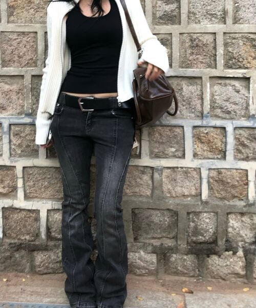 DECET WOMEN（デケット ウーマン）の「Curved Slim Low Rise Flared Jeans DCWPT011BLACK（デニムパンツ・レディース・その他・X-SMALL/SMALL/MEDIUM/LARGE）」の11枚目の写真
