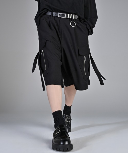 ADRER(アドラー)の「Parachute Cargo Wide Short Slacks / パラシュート カーゴ ワイド ショート スラックス(スラックス・メンズ・ブラック・XS/S/M/L)」の4枚目の写真