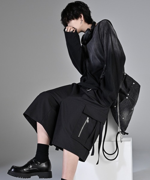 ADRER(アドラー)の「Parachute Cargo Wide Short Slacks / パラシュート カーゴ ワイド ショート スラックス(スラックス・メンズ・ブラック・XS/S/M/L)」の6枚目の写真