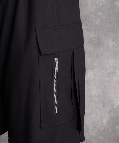 ADRER(アドラー)の「Parachute Cargo Wide Short Slacks / パラシュート カーゴ ワイド ショート スラックス(スラックス・メンズ・ブラック・XS/S/M/L)」の16枚目の写真