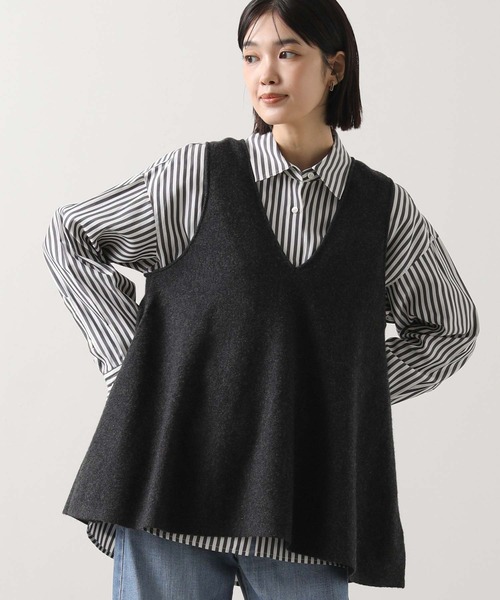 ウール100Vネックフレアベスト