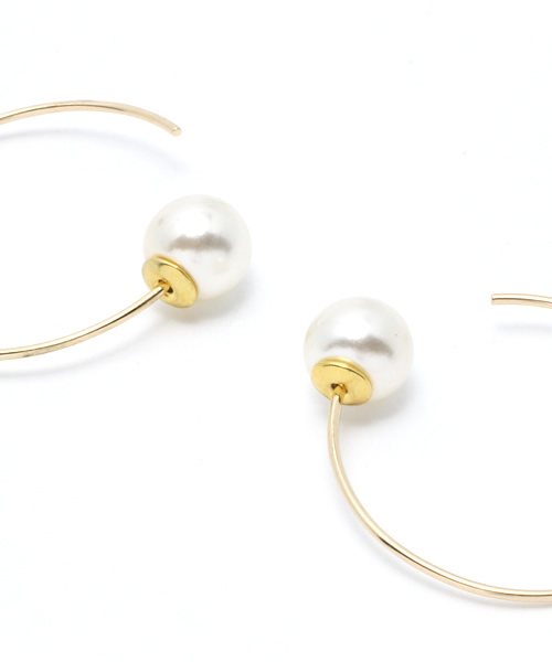 GLOBAL WORK（グローバルワーク）の「ラインパールキャッチピアス/710547（ピアス（両耳用）・レディース・イエロー系その他/その他/ライトイエロー・FREE）」の7枚目の写真