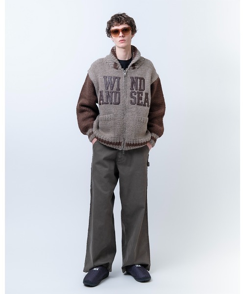 WIND AND SEA（ウィンダンシー）の「PATCH LOGO COWICHAN JACKET（ダウンジャケット/コート・メンズ・ブラウン/グレー・M/L）」の7枚目の写真