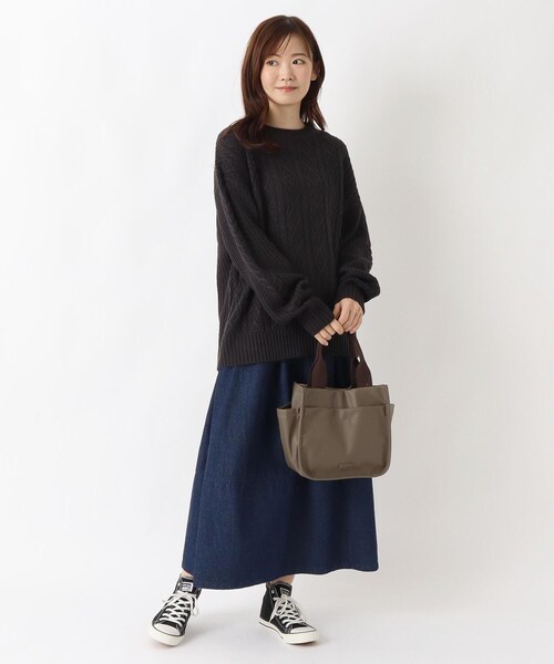 one'sterrace(ワンズテラス)の「SE 見やすく収納サイドポケットトート(トートバッグ・レディース・ブロンズ/グレー系4/ブラック系8・99)」の16枚目の写真