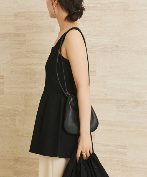 plage（プラージュ）の「Peplum Camisole ニット（その他トップス・レディース・ブラック/キャメル・FREE）」の6枚目の写真