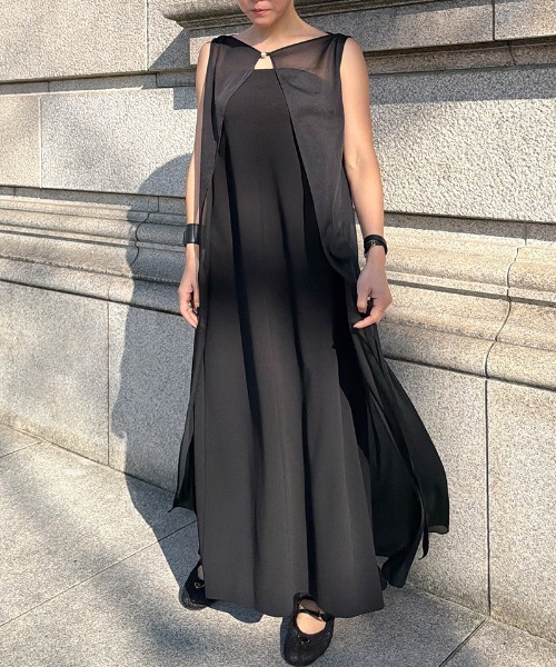 JENNE(ジェンヌ)の「カップ付きシアー2WAYワンピース(ワンピース・レディース・ブラック/ベージュ系その他・SMALL/MEDIUM/LARGE)」の11枚目の写真
