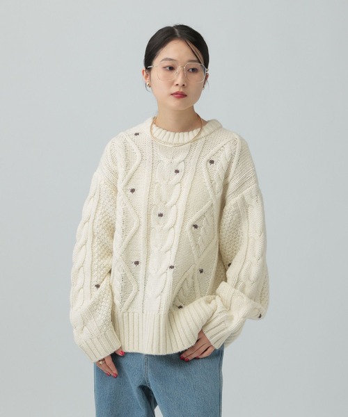 LEPSIM（レプシィム）の「3ゲージネップケーブルプルオーバー　637994（ニット/セーター・レディース・アイボリー/チャコールグレー・FREE）」の2枚目の写真