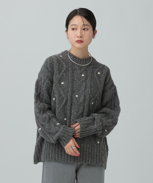 LEPSIM（レプシィム）の「3ゲージネップケーブルプルオーバー　637994（ニット/セーター・レディース・アイボリー/チャコールグレー・FREE）」の3枚目の写真