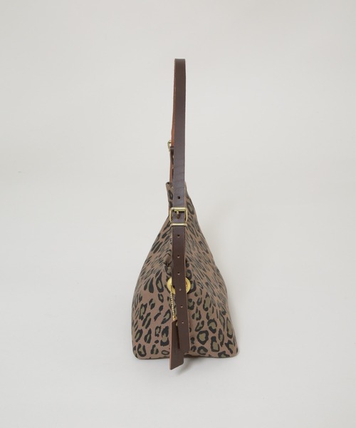 Le Minor(ルミノア)の「Le minor/別注 DEMI MARCHE LEOPARD(ハンドバッグ・レディース・その他1・FREE)」の6枚目の写真