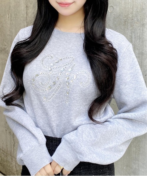 INGNI(イング)の「イニシャルビジューロゴニット(ニット/セーター・レディース・グレー/オフホワイト/ピンク/ブラック・M)」の17枚目の写真