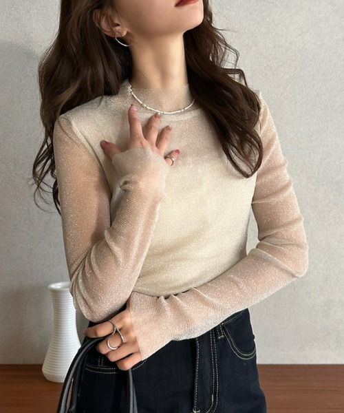 Eclat one(エクラワン)の「【Eclat one】ラメ シアー スリムフィット カットソー(Tシャツ/カットソー・レディース・アイボリー/ブラック/グレー・FREE)」の16枚目の写真