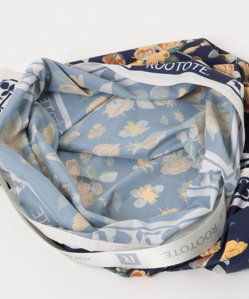 LAZY SUSAN（レイジースーザン）の「エコバッグ　ルートートＴＡＢＬＯ５０フラワー（エコバッグ/サブバッグ・レディース・ネイビー・FREE）」の4枚目の写真