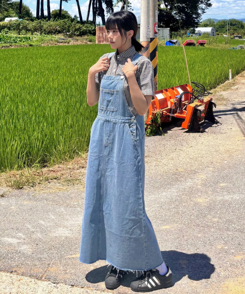 CARGOBROS FOR WOMAN(カーゴブロスフォーウィメン)の「ワークデニムオーバーロールワンピース(ブルー)(サロペット/オーバーオール・レディース・その他・FREE)」の1枚目の写真