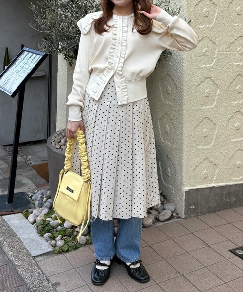 idem（イデム）の「sailor color frill rib cardigan / セーラーカラーカーディガン（カーディガン/ボレロ・レディース・アイボリー/ブラック・FREE）」の4枚目の写真