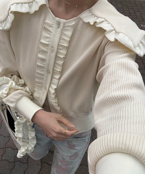 idem（イデム）の「sailor color frill rib cardigan / セーラーカラーカーディガン（カーディガン/ボレロ・レディース・アイボリー/ブラック・FREE）」の8枚目の写真