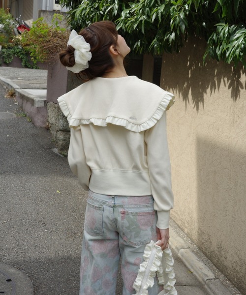 idem（イデム）の「sailor color frill rib cardigan / セーラーカラーカーディガン（カーディガン/ボレロ・レディース・アイボリー/ブラック・FREE）」の6枚目の写真