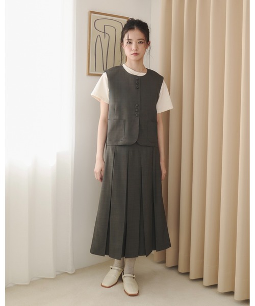 moi tytto（モイテュット）の「トリプルボタンベスト【セットアップ着用可能】（ベスト・レディース・グレー/ベージュ/ナチュラル・SMALL/FREE）」の12枚目の写真