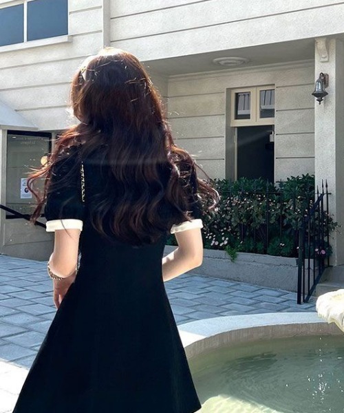 NANEA(ナネア)の「リボン付きバイカラーポロワンピース(ワンピース・レディース・ブラック・SMALL)」の5枚目の写真