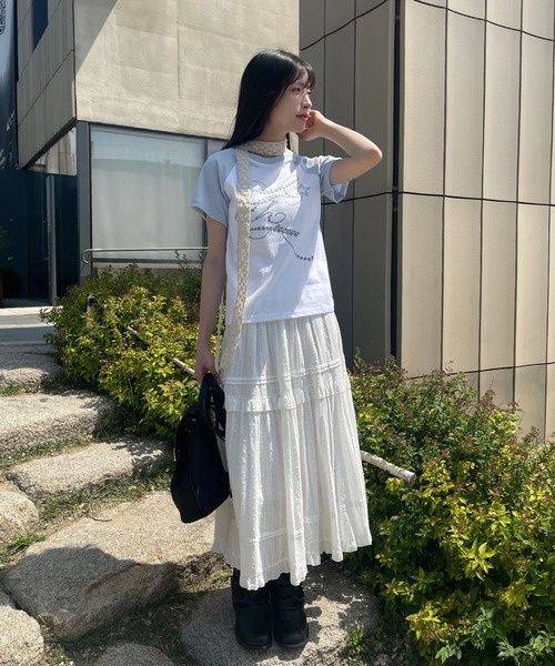 UNE MANSION(ユヌマンション)の「フェアリーナグランカジュアルレタリングバイカラー半袖Tシャツカットソー(Tシャツ/カットソー・レディース・ホワイト/ネイビー/チャコール・FREE)」の4枚目の写真