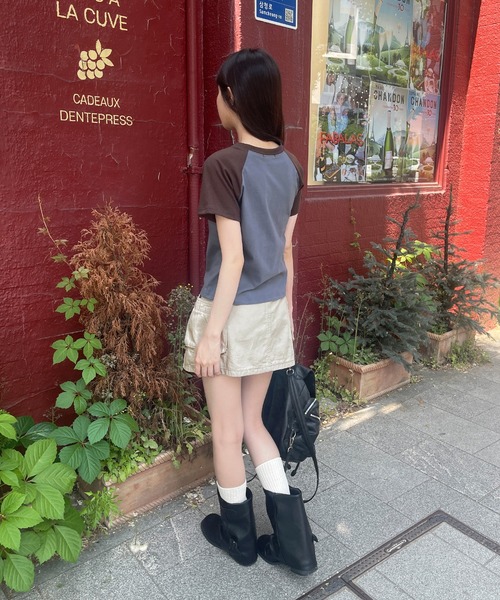 UNE MANSION(ユヌマンション)の「フェアリーナグランカジュアルレタリングバイカラー半袖Tシャツカットソー(Tシャツ/カットソー・レディース・ホワイト/ネイビー/チャコール・FREE)」の22枚目の写真