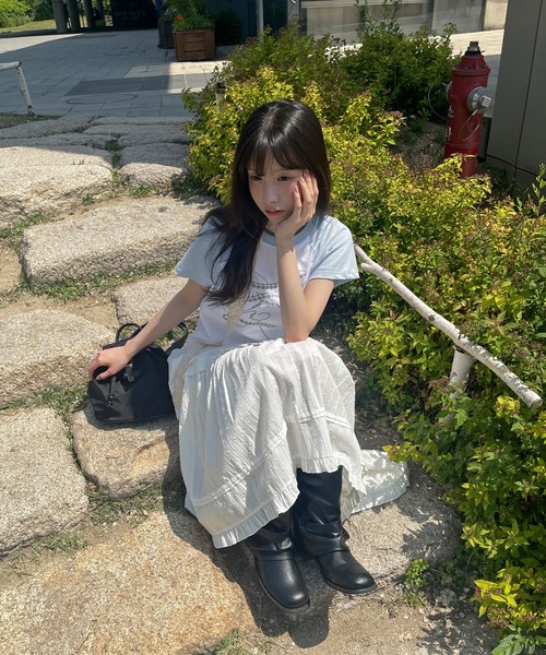 UNE MANSION(ユヌマンション)の「フェアリーナグランカジュアルレタリングバイカラー半袖Tシャツカットソー(Tシャツ/カットソー・レディース・ホワイト/ネイビー/チャコール・FREE)」の10枚目の写真