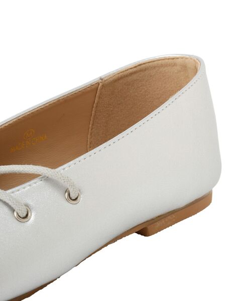 CRAFT STANDARD BOUTIQUE（クラフトスタンダードブティック）の「レースアップフラットシューズ（パンプス・レディース・ブラック/シルバー・L/M）」の17枚目の写真