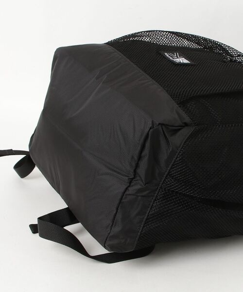 karrimor（カリマー）の「grab tote pack（ショルダーバッグ・メンズ・ブラック/ライトグレー系/ネイビー・FREE）」の5枚目の写真