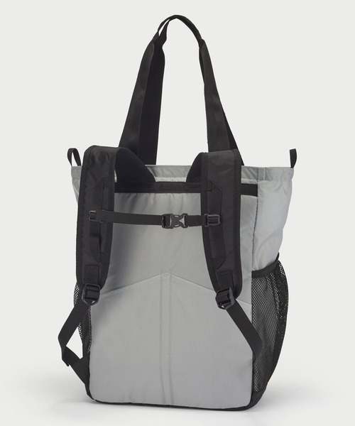 karrimor(カリマー)の「grab tote pack(ショルダーバッグ・メンズ・ブラック/ライトグレー系/ネイビー・FREE)」の5枚目の写真