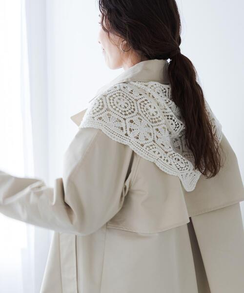 URBAN RESEARCH DOORS(アーバンリサーチドアーズ)の「レーススカーフ | トライアングル/三角スカーフ/ワンポイント/プラスワン/トレンド(ストール/ショール・レディース・オフホワイト/ブラック・ONE)」の3枚目の写真