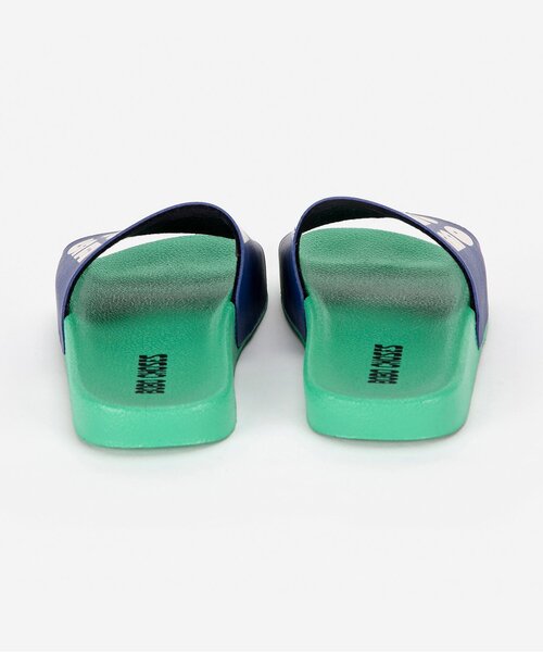 BOBO CHOSES（ボボショーズ）の「Modern flip flopsサンダル【キッズ】（サンダル・キッズ・マルチ・18.5/17.5/20/19/18/17）」の5枚目の写真