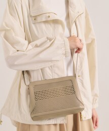 パンチングミニショルダー