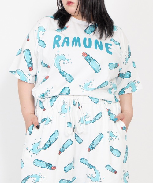 PUNYUS（プニュズ）の「【新サイズ】フード総柄Ｔシャツ(RAMUNE)（Tシャツ/カットソー・レディース・サックスブルー・1/2/3/4/5）」の8枚目の写真