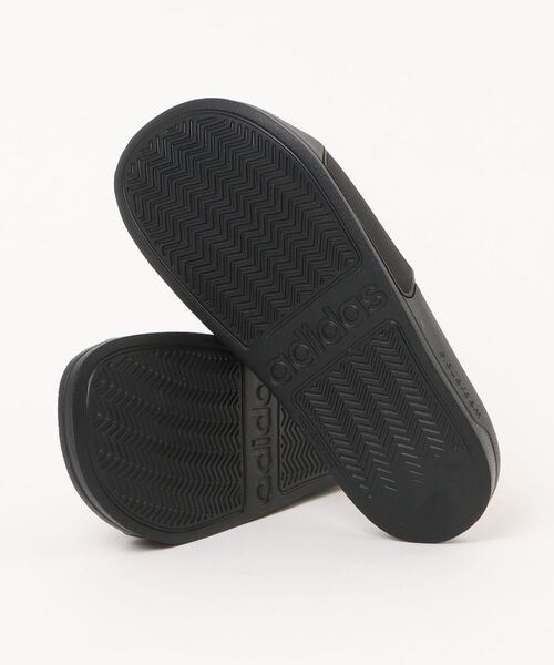 adidas(アディダス)の「【adidas】ADILETTE SHOWER U(サンダル・メンズ・ブラック×ホワイト・29.5cm/23.5cm/24.5cm/25.5cm/26.5cm/27.5cm/28.5cm)」の2枚目の写真