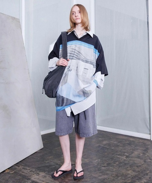 VOAAOV（ヴォアーブ）の「【VOAAOV】GHOST OF A MOMENT Oversize T-Shirt（Tシャツ/カットソー・メンズ・ブラック/サックスブルー・FREE）」の2枚目の写真