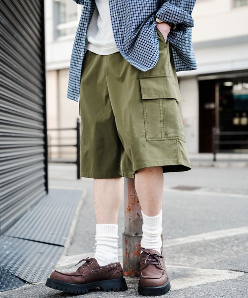 Rocky Monroe(ロッキーモンロー)の「ワイドカーゴイージーハーフパンツ(カーゴパンツ・メンズ・オフホワイト/ベージュ/ブラウン/カーキ/ブラック・M/XL/L)」の5枚目の写真