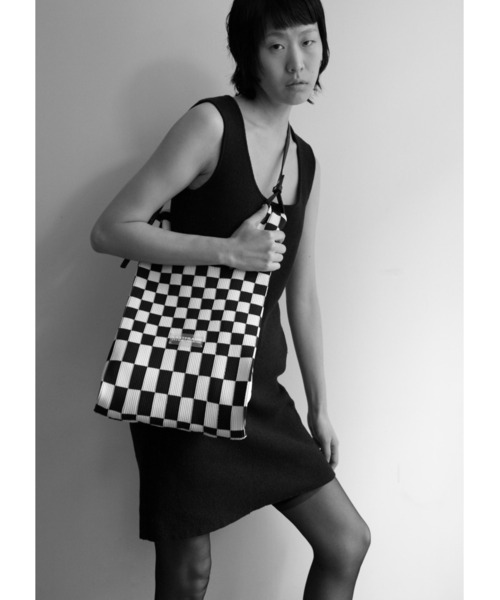 LASTFRAME(ラストフレーム)の「ICHIMATSU MARKET BAG MEDIUM(ショルダーバッグ・レディース・レッド系その他/ブラック系その他・MEDIUM)」の11枚目の写真